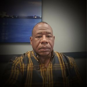 Meet your Posher, Tom